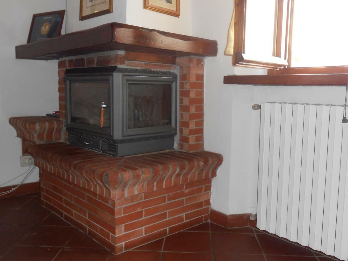 לוקה Casa Vacanze Orsi מראה חיצוני תמונה