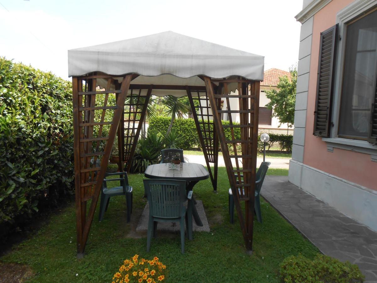 לוקה Casa Vacanze Orsi מראה חיצוני תמונה
